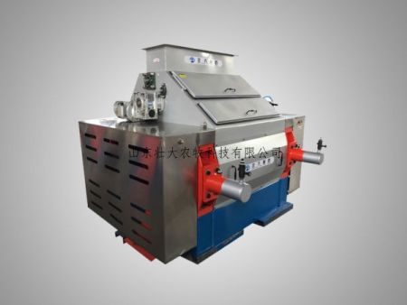 日產(chǎn)200噸玉米壓片機(jī)